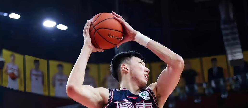 北京队大胜广东宏远队，令人惊讶